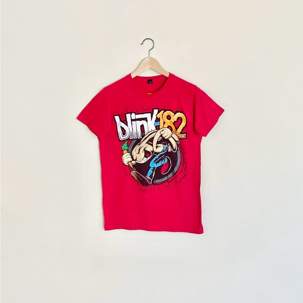 Vintage Blink 182 Rabbit Graphic Red Concert T Shirt Adult size Small